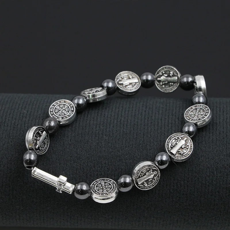Pulseira São Bento em composição escura
