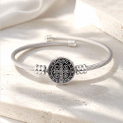 Bracelete de São Bento prateado ajustável