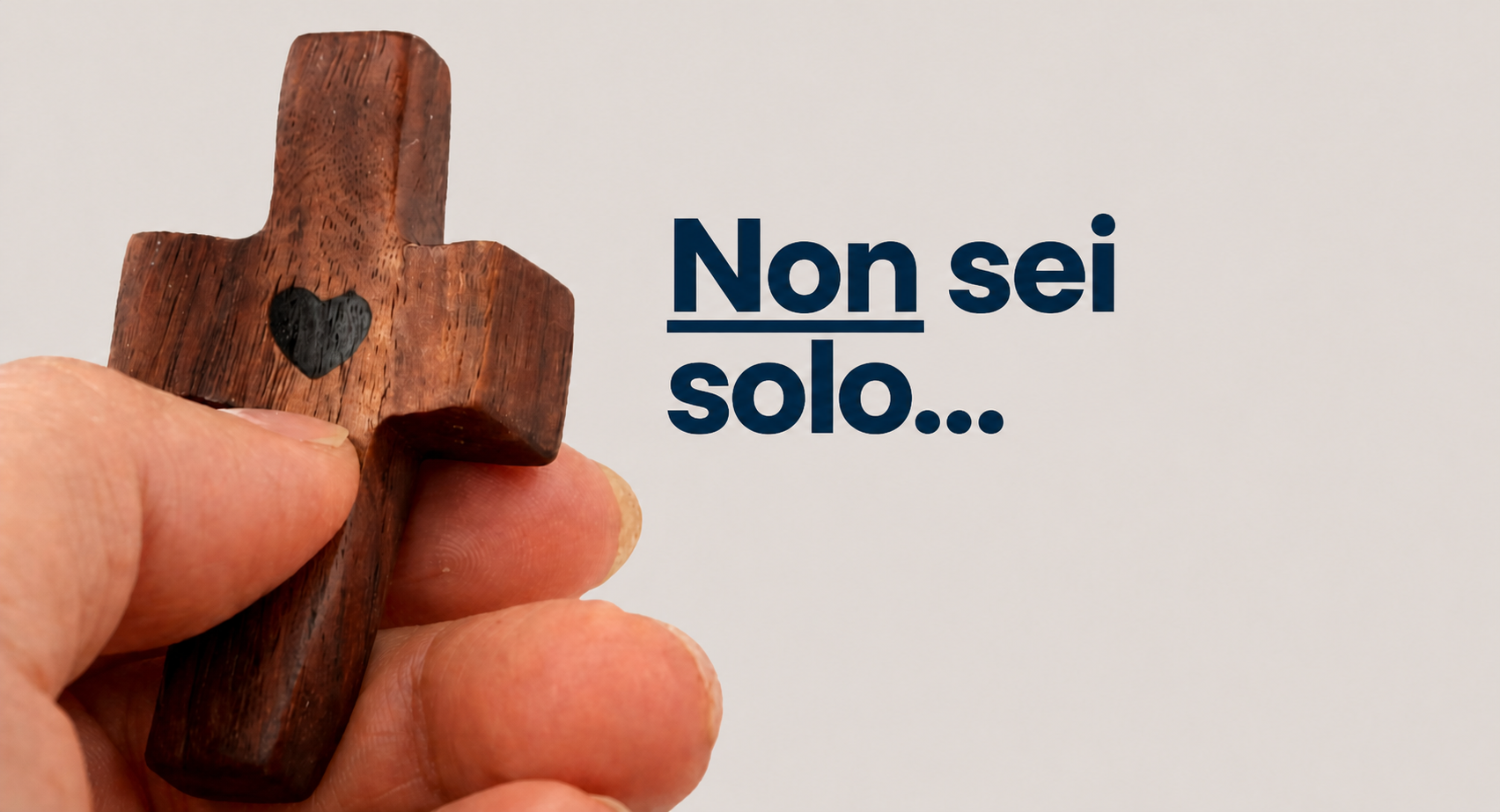 Croce tascabile artigianale in legno