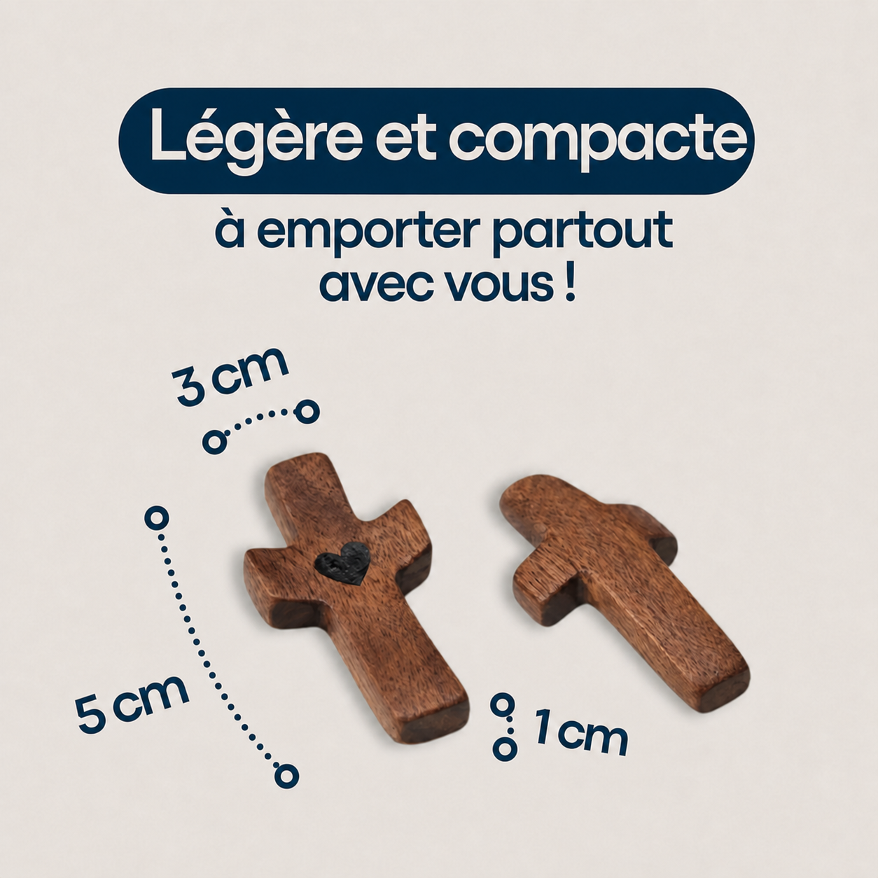 Croix de poche artisanale en bois